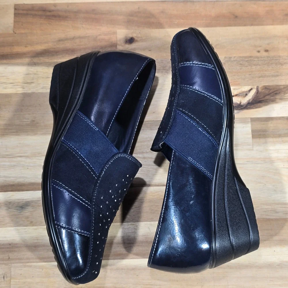 Soft Space Collection Women's Wedge Loafers Blue Suede Patent Size 35 EU Comfort